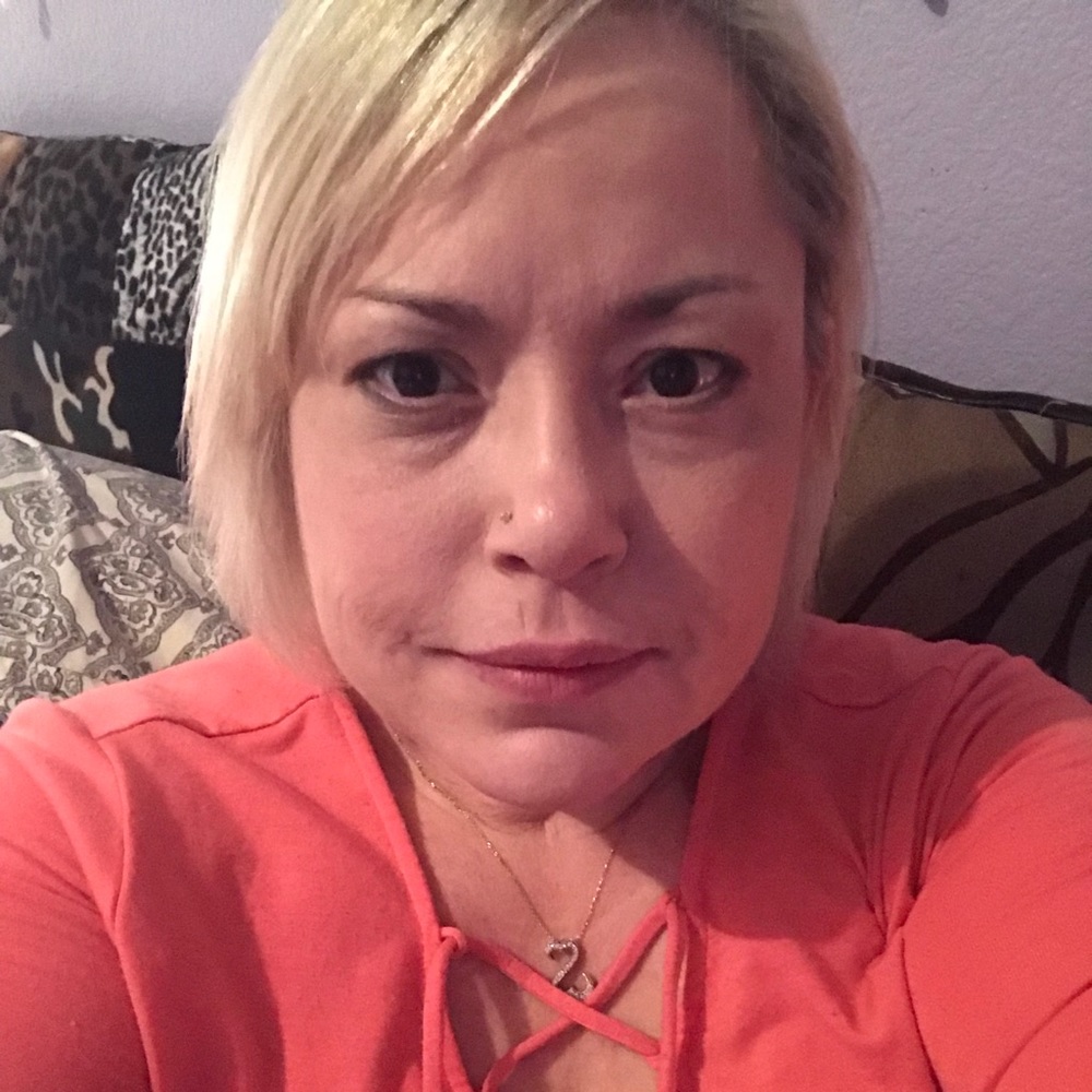 Meet your Posher, Angela